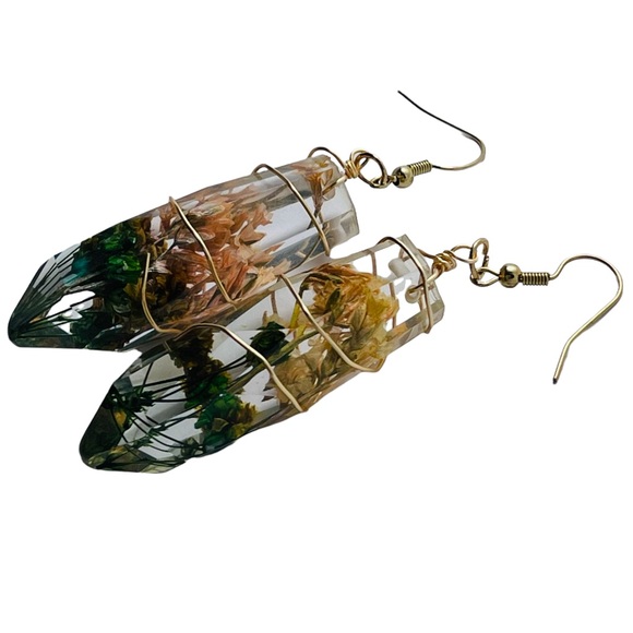 Yellow & green floral resin crystal shaped dangle earrings NEW - Picture 4 of 7